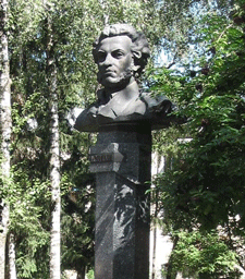 памятник Пушкину в полтаве